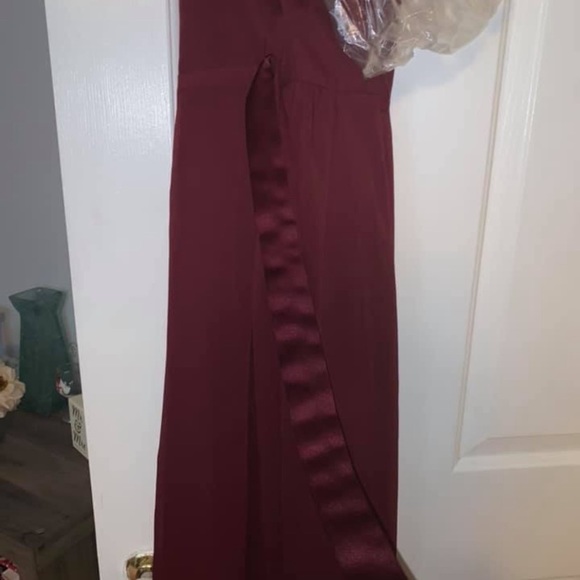 White by Vera Wang bridesmaid dress in wine color. - Picture 4 of 4